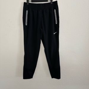 Women’s Black Nike sweatpants